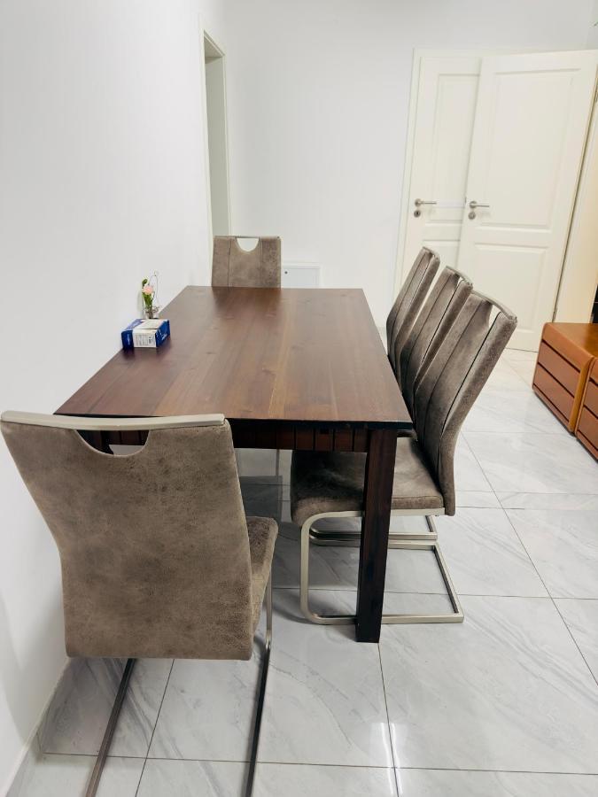 Fully Equipped 3 5 Bed * Hamburg-Harburg